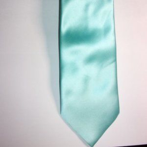 IV Front blue polyester washable necktie